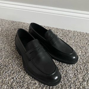 Zara Loafers! Never worn before.